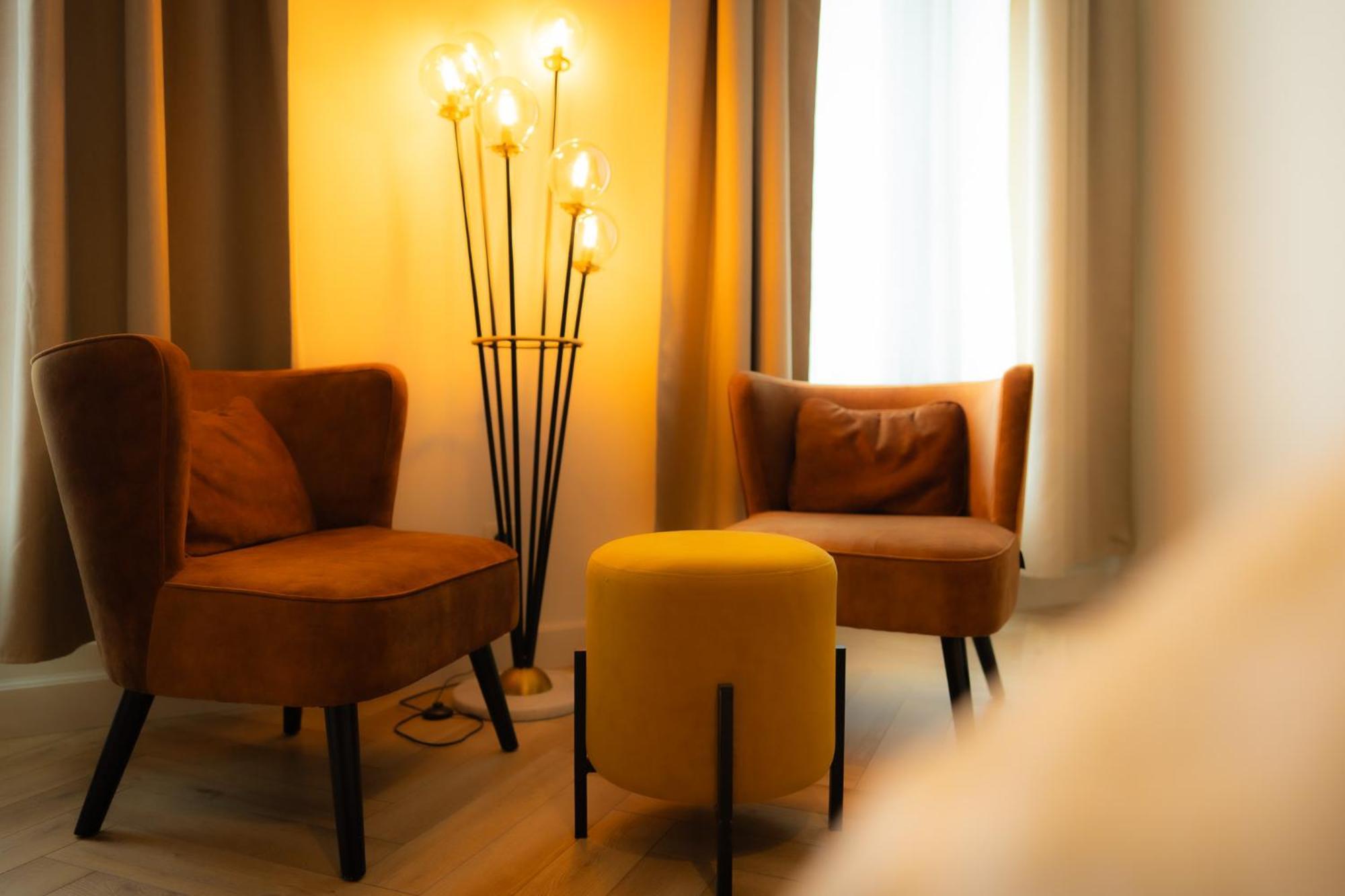Hotel Grand Place Монс Екстериор снимка