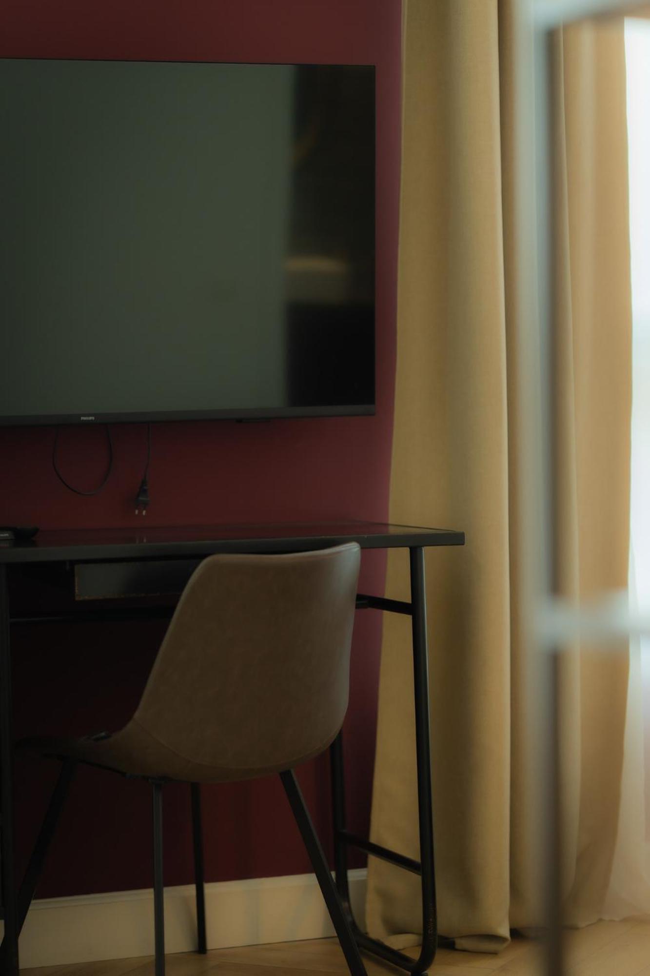 Hotel Grand Place Монс Екстериор снимка